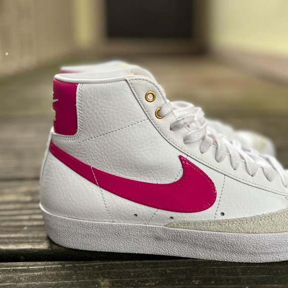 Nike Blazer 77’ “World tour” Pink - Picture 5 of 6